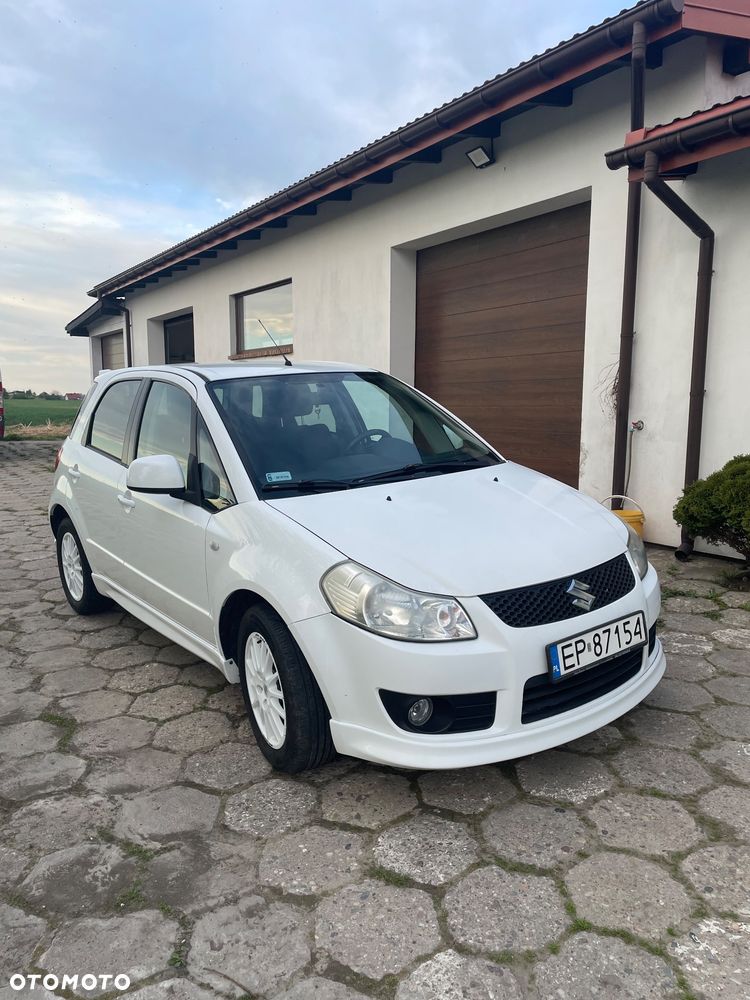 Suzuki SX4 - 3