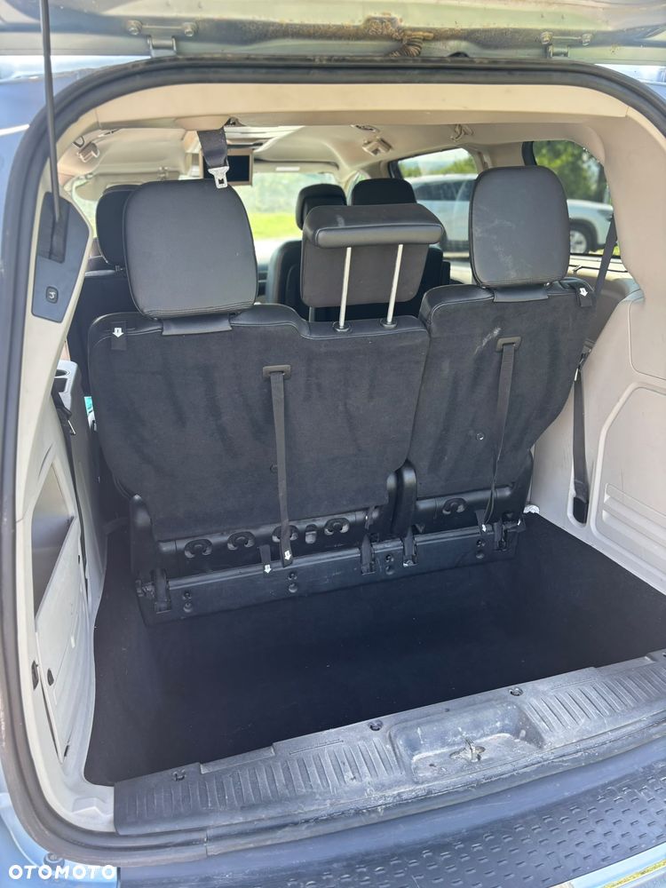Chrysler Town & Country 3.6 Touring - 7