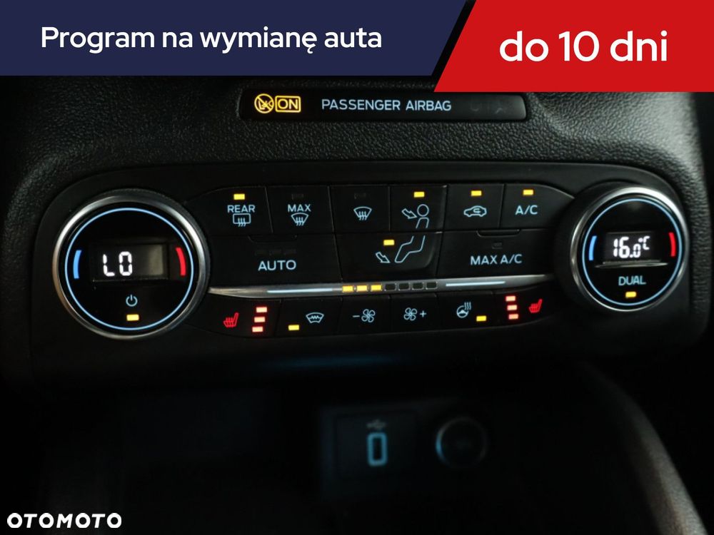 Ford Focus SW - 18