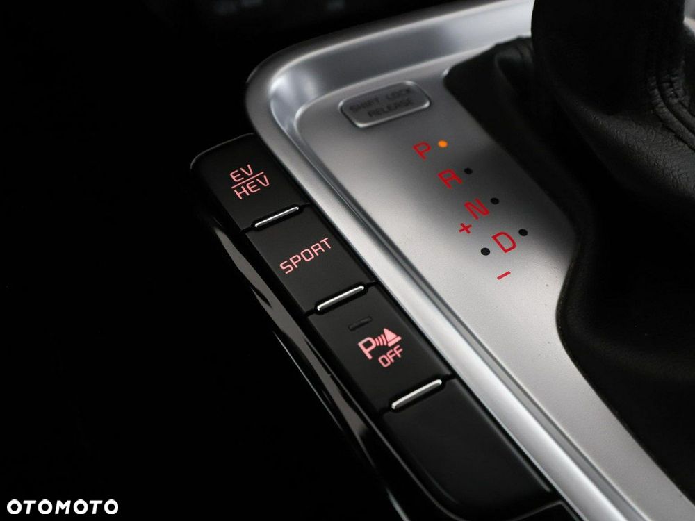 Kia Ceed 1.6 GDI DCT OPF Vision - 31