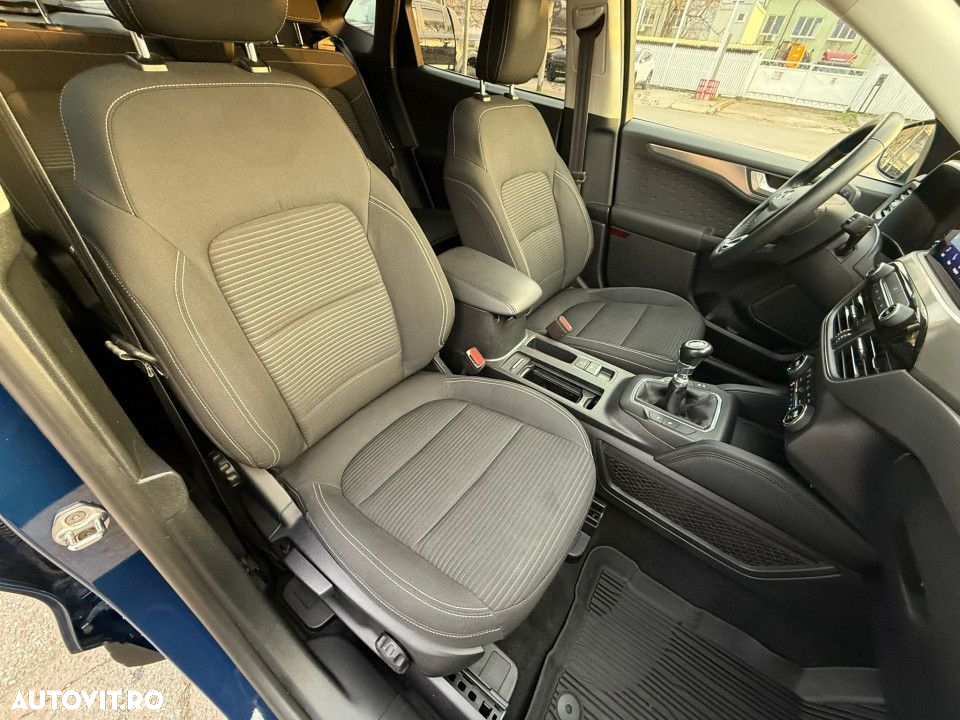 Ford Kuga 1.5 EcoBoost FWD Titanium - 20