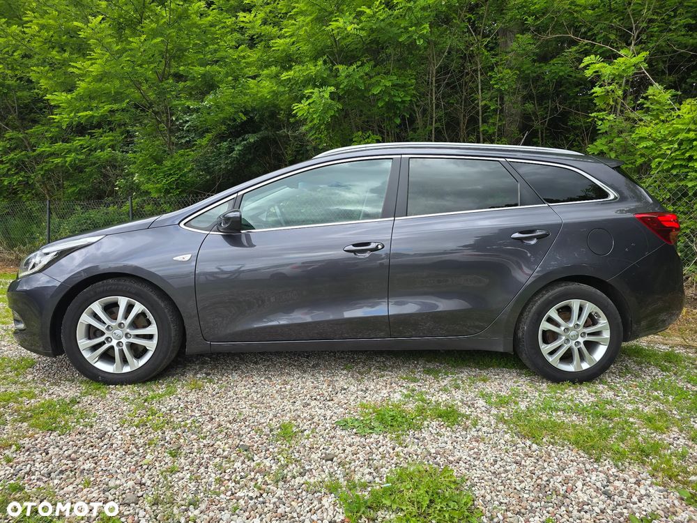 Kia Ceed 1.6 GDI Spirit - 4