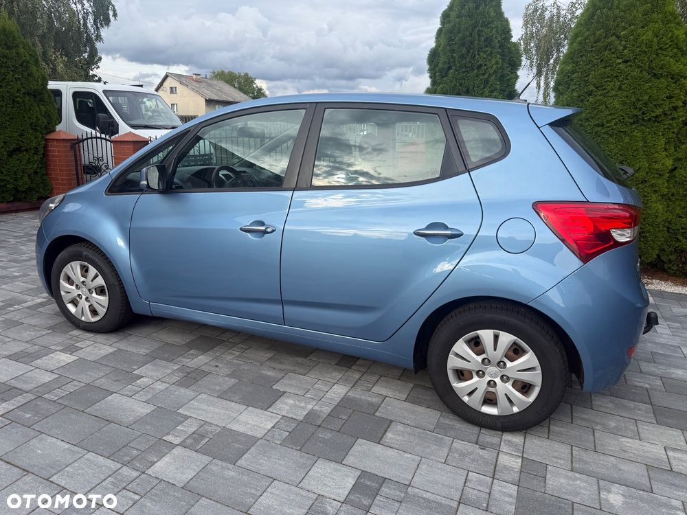 Hyundai ix20 1.6 CRDi blue Comfort - 10
