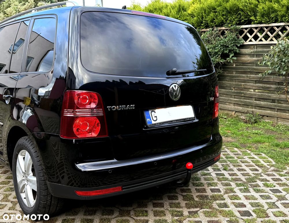Volkswagen Touran 2.0 TDI DPF Highline Perfectline - 27
