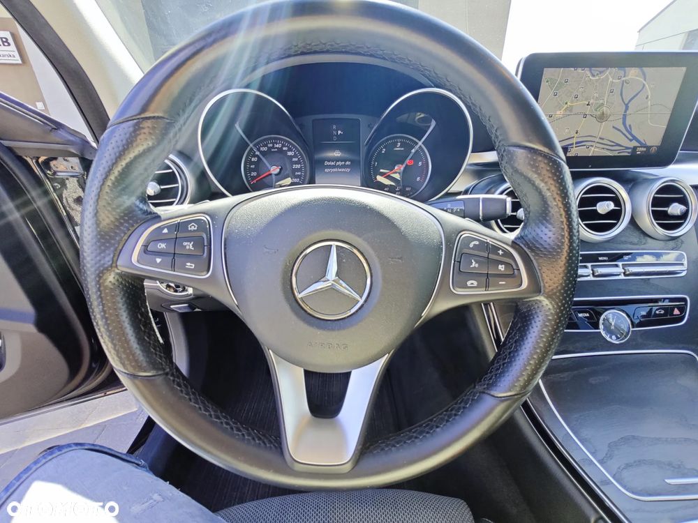 Mercedes-Benz Klasa C 250 (BlueTEC) d T 7G-TRONIC Avantgarde - 13