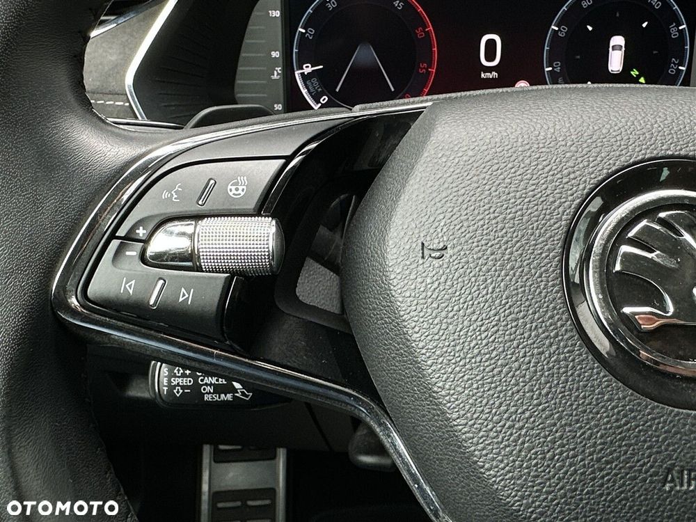 Skoda Octavia 2.0 TDI 4x4 Scout DSG - 18