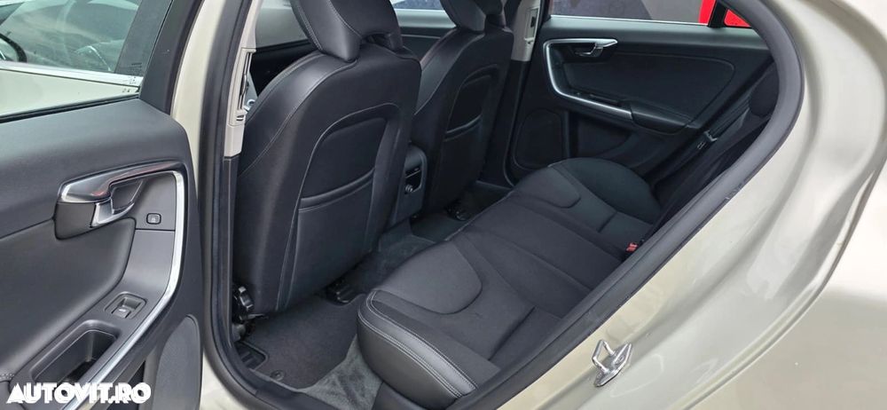 Volvo S60 - 13