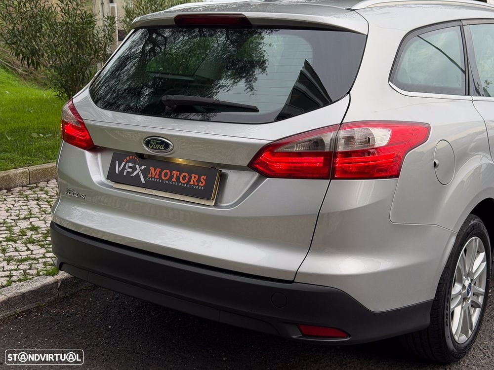 Ford Focus SW 1.6 TDCi Titanium Best - 14