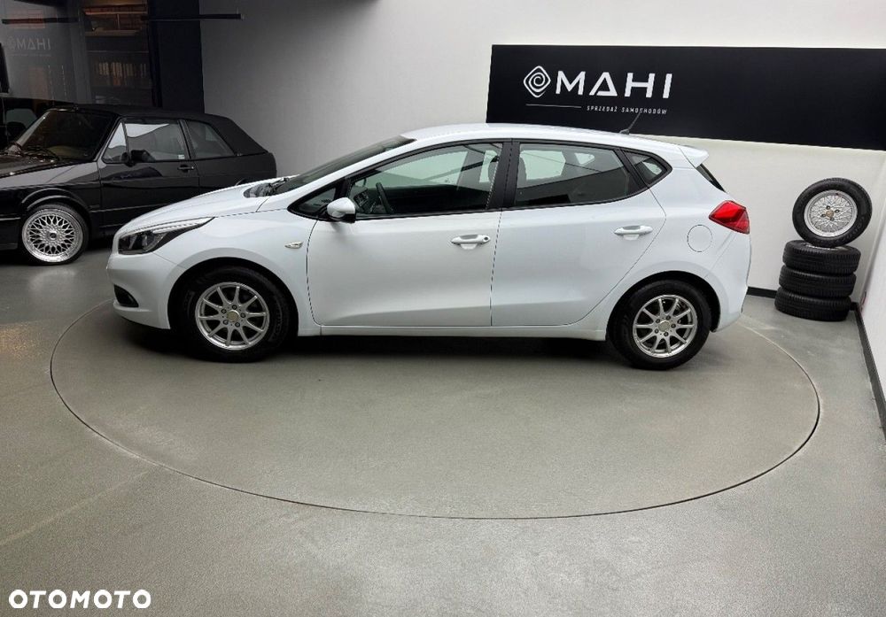 Kia Ceed 1.4 CVVT Attract - 6