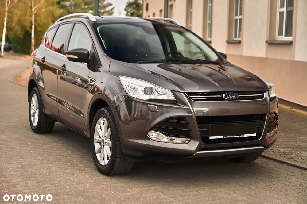 Ford Kuga 1.6 EcoBoost 2x4 Titanium - 13