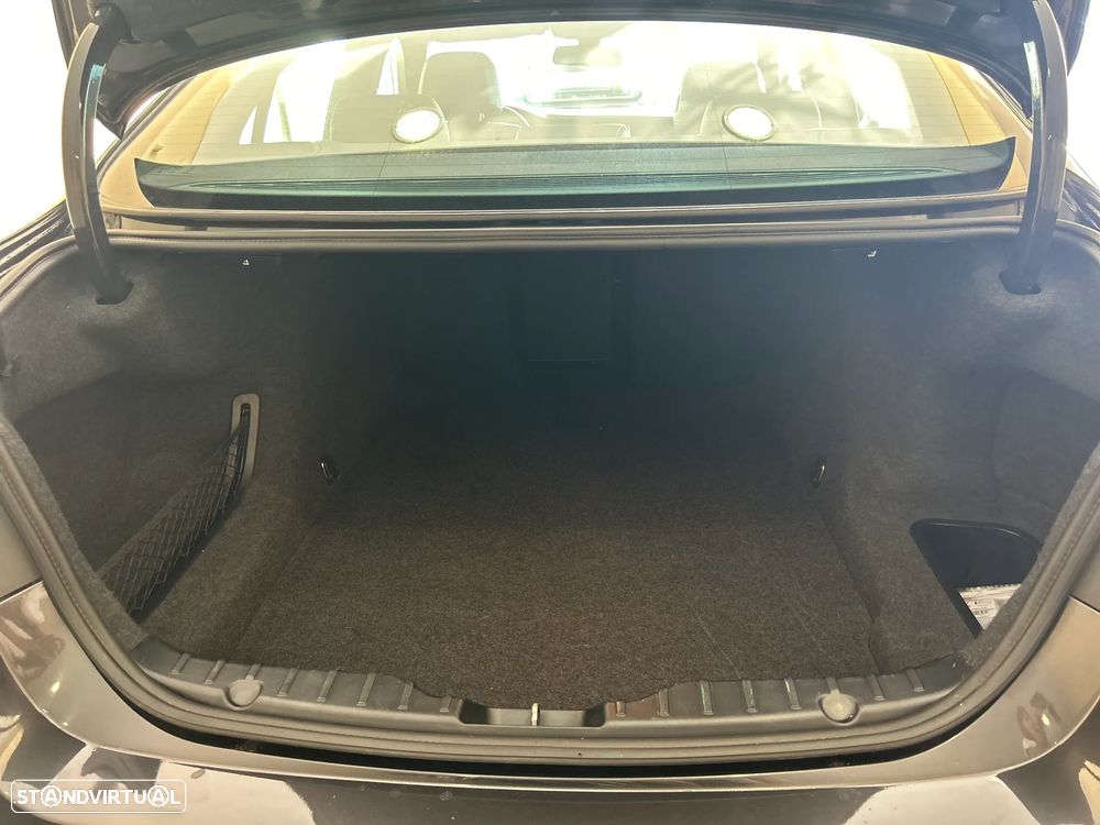 BMW 520 d Line Luxury Auto - 38
