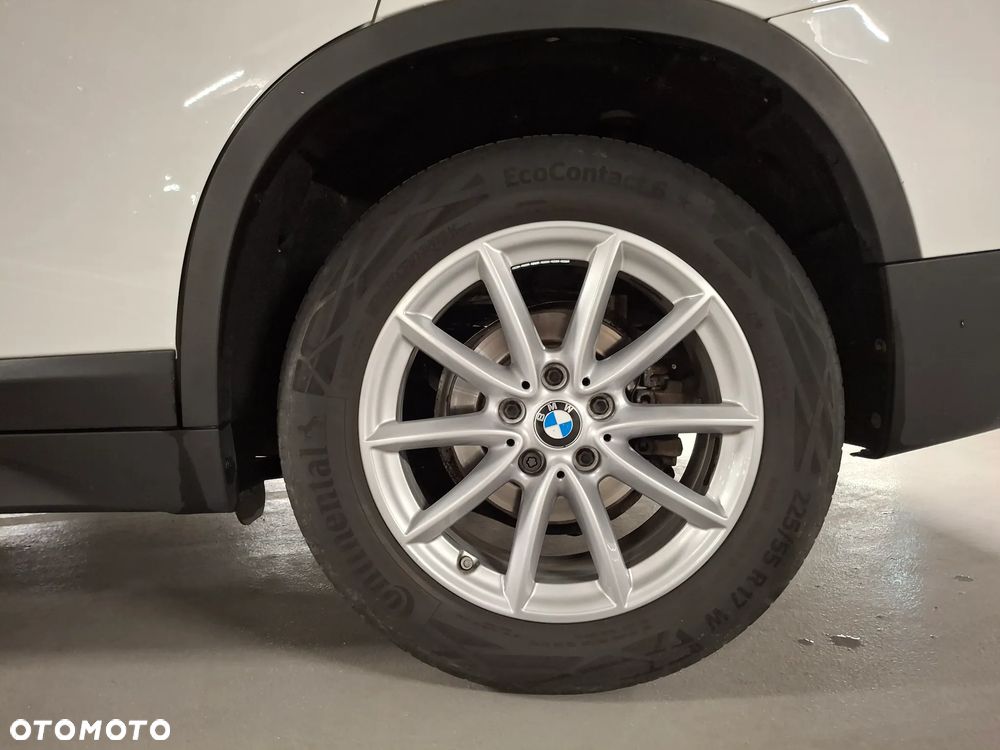 BMW X1 sDrive18i xLine - 10