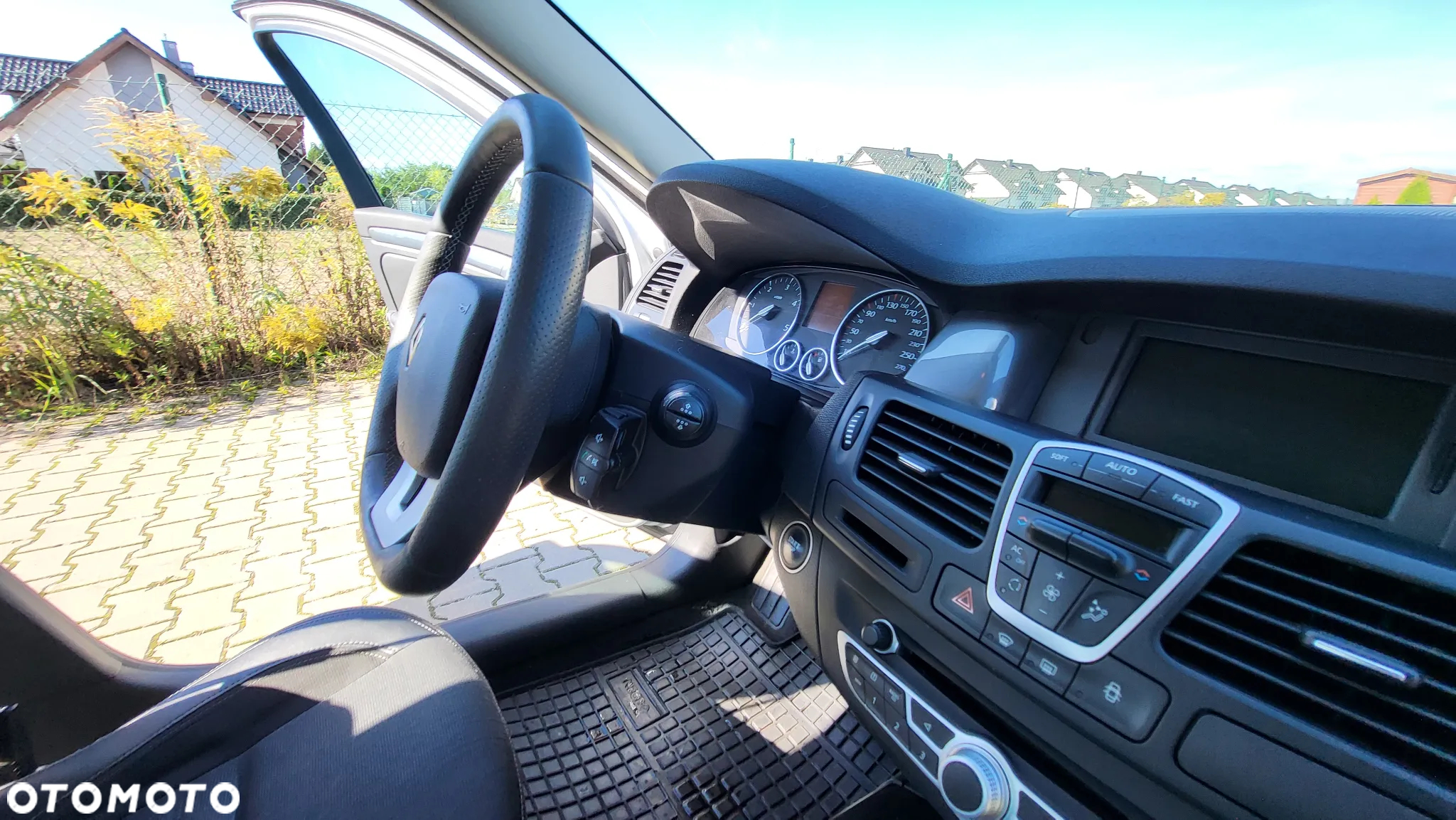 Renault Laguna - 13
