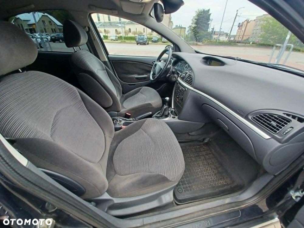 Citroën C5 2.0 16V Confort - 17