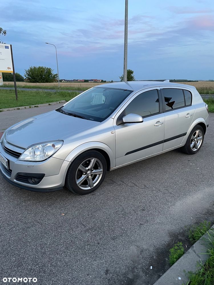 Opel Astra - 1