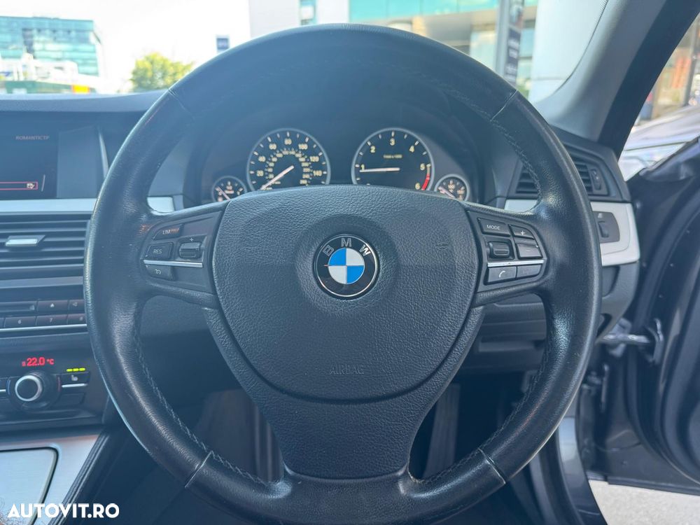 BMW Seria 5 518d Aut. Luxury Line - 3