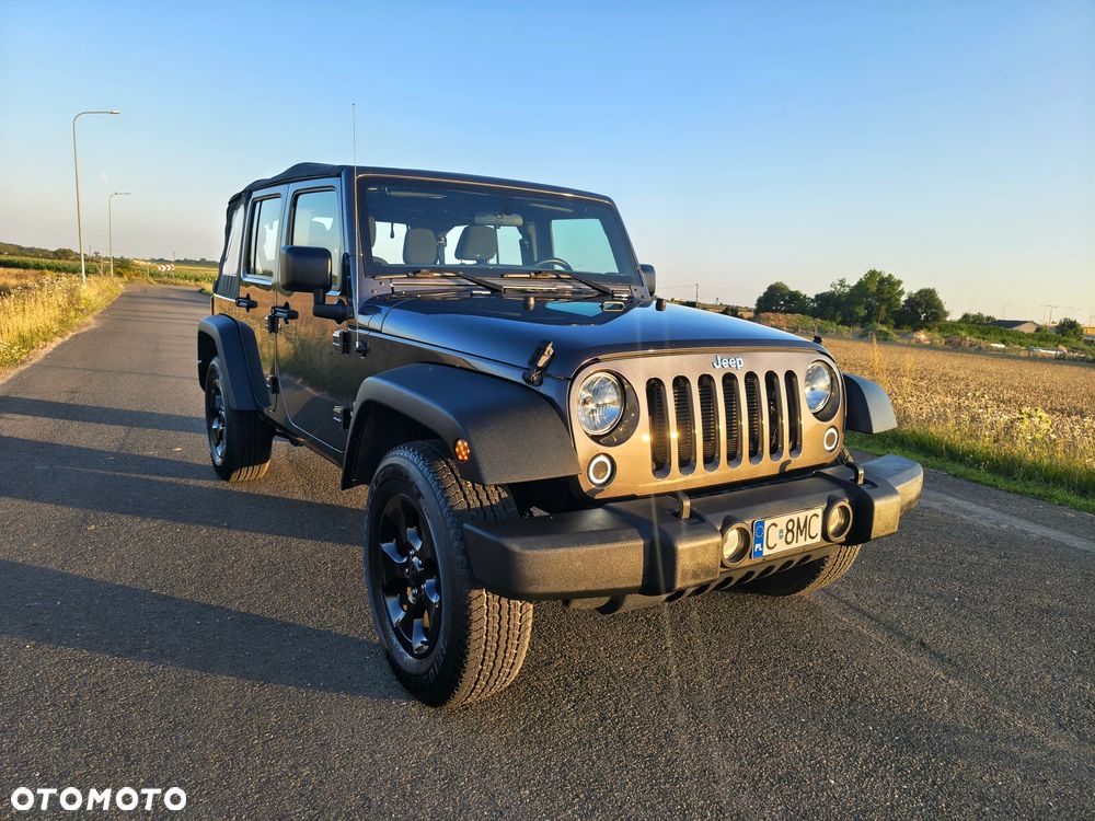 Jeep Wrangler - 10