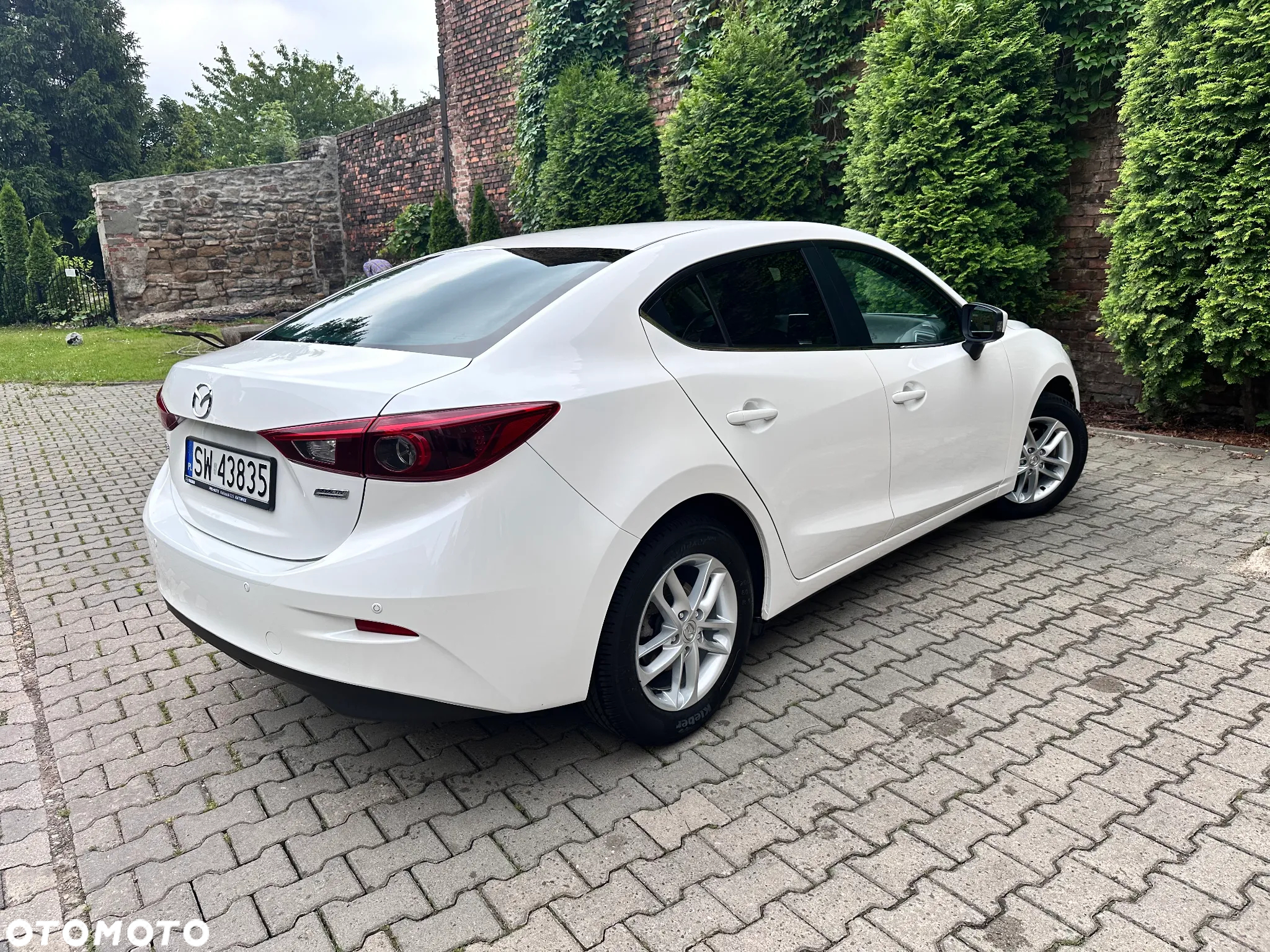 Mazda 3 2.0 Skyenergy EU6 - 12