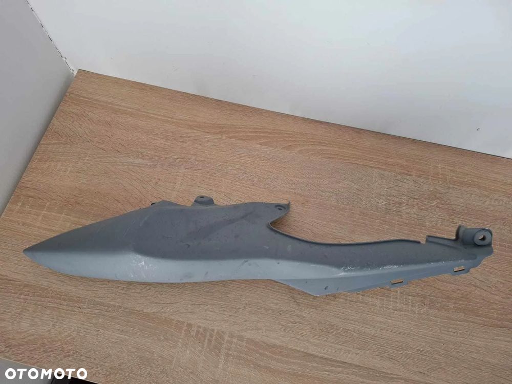 PRAWA OSŁONA OWIEWKA OGON ZADUPEK WYPEŁNIENIE PRAWE SUZUKI GSXR 1000 09-16 GSX-R K9 - L6 - 3