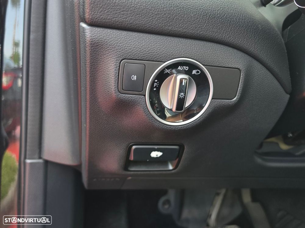 Mercedes-Benz GLA 200 CDI Urban Aut. - 19