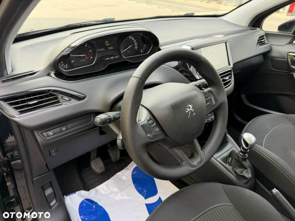 Peugeot 208 BlueHDi 100 Active - 20