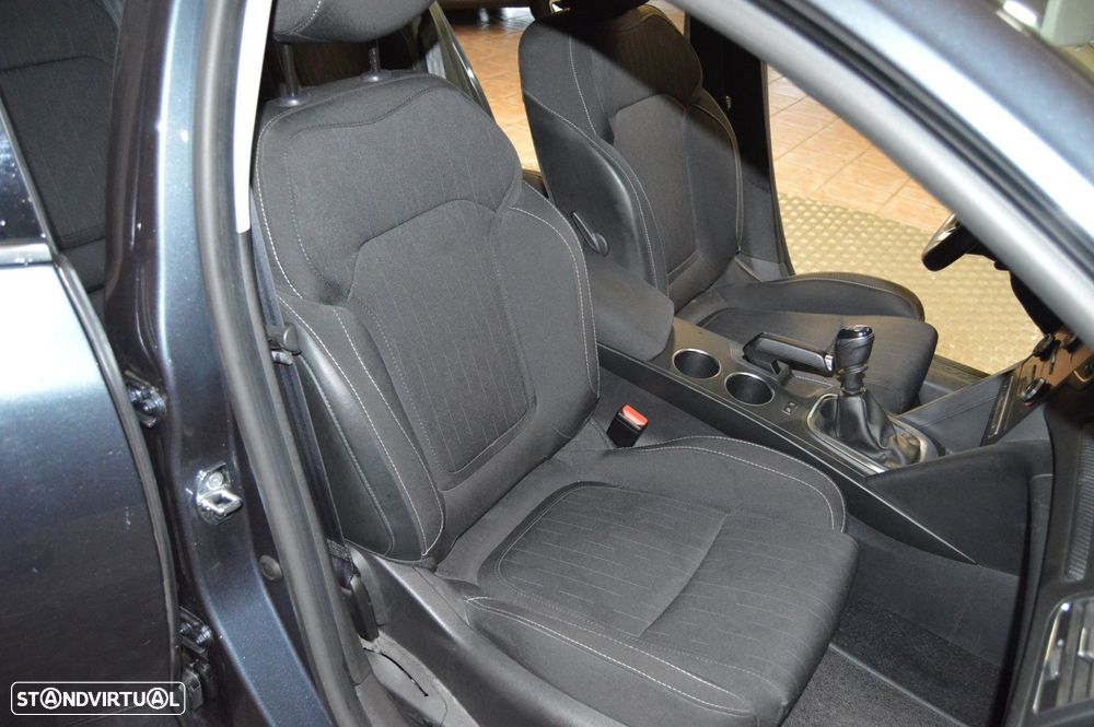 Renault Mégane 1.3 TCe Limited - 26