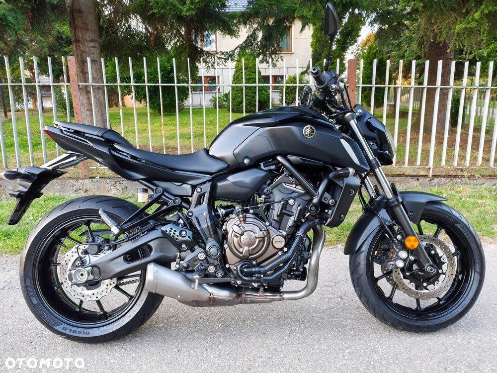Yamaha MT - 12