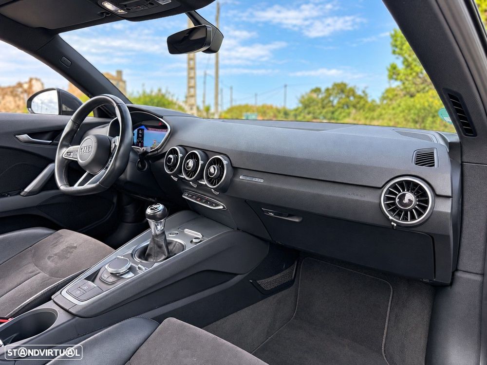 Audi TT Coupé 2.0 TDI S-line - 15