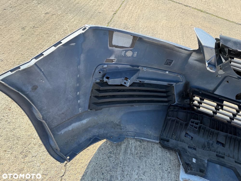 OPEL ZAFIRA B Zderzak przedni kpl. Atrapa przód przed liftingiem - 11