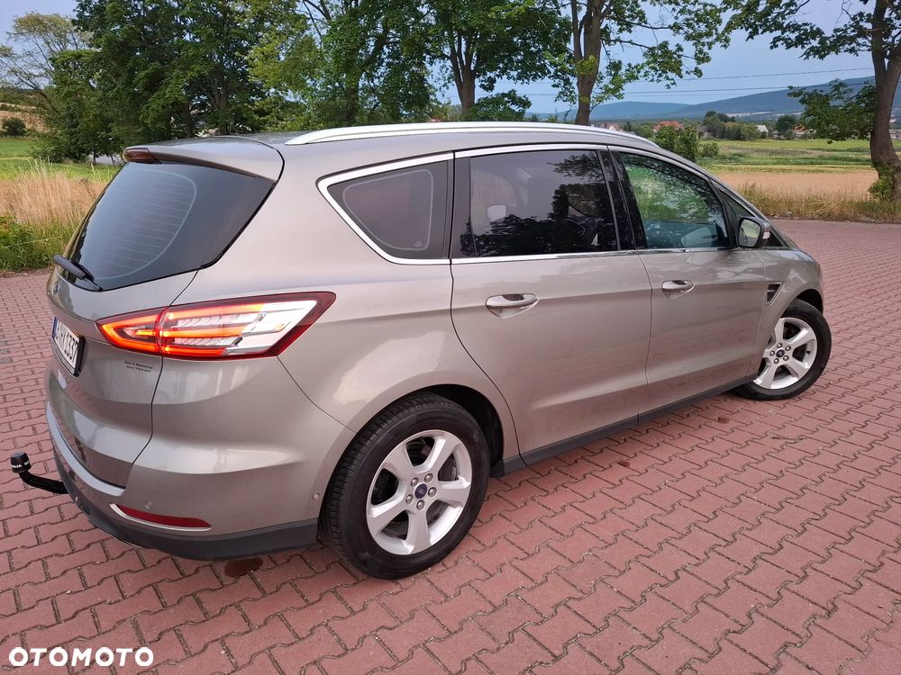 Ford S-Max 2.0 TDCi Titanium - 19
