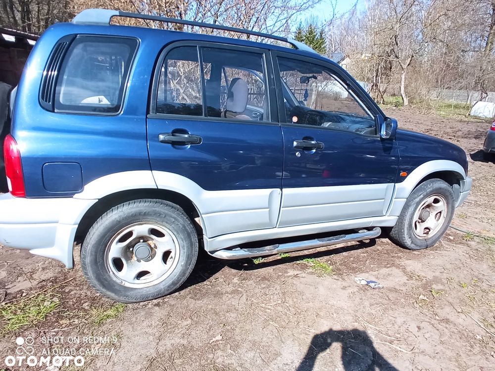 Suzuki Grand Vitara 2.0 - 1