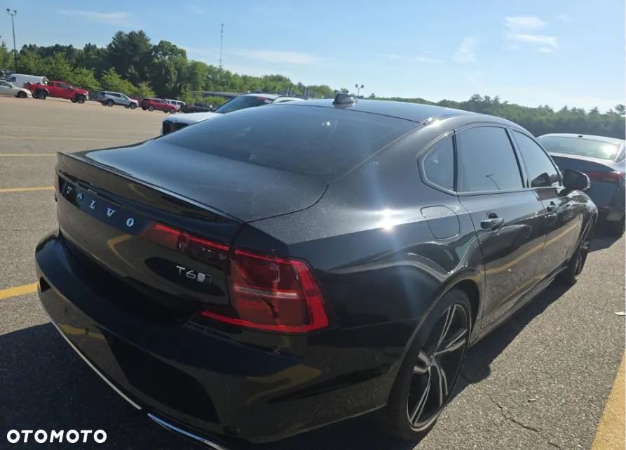 Volvo S90 T6 AWD R-Design - 4