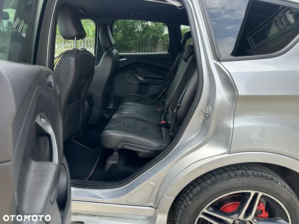 Ford Kuga 2.0 TDCi 4x4 ST-Line - 17