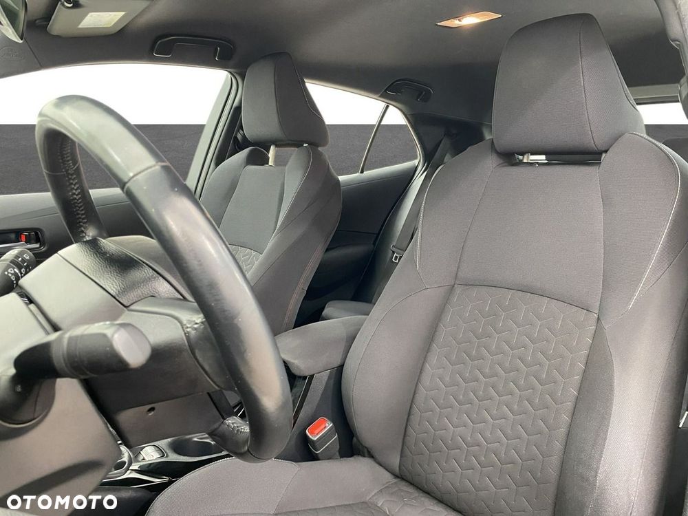 Toyota Corolla - 17