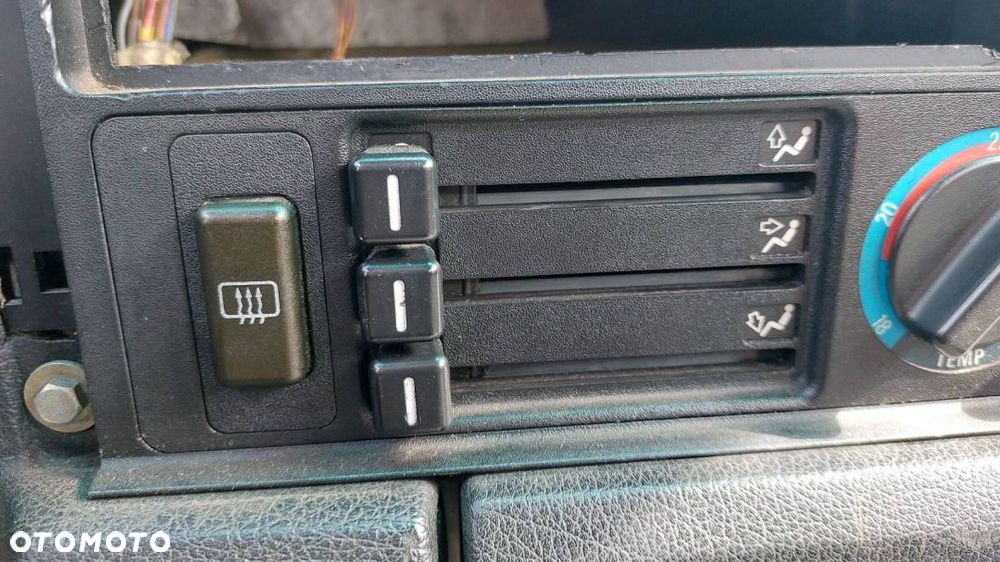 PANEL NAWIEWU BMW E34 - 2