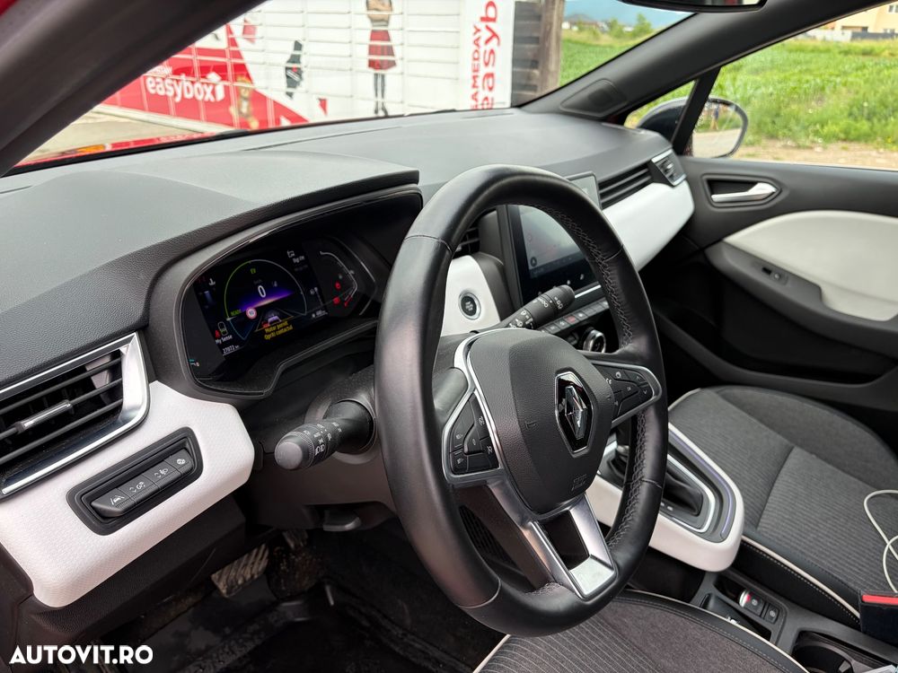 Renault Clio V full hybrid 145 Techno - 6