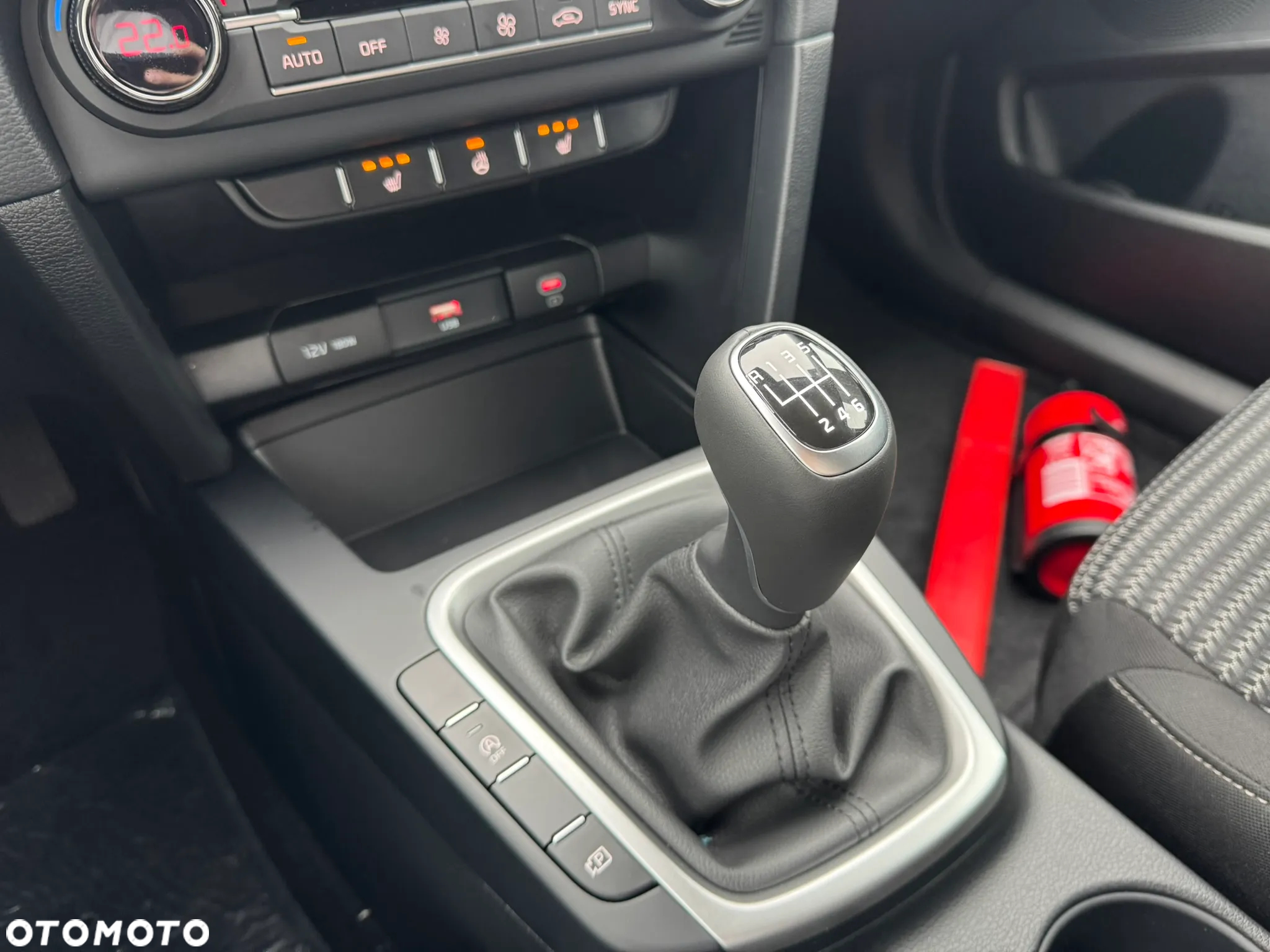 Kia XCeed 1.5 T-GDI M - 13