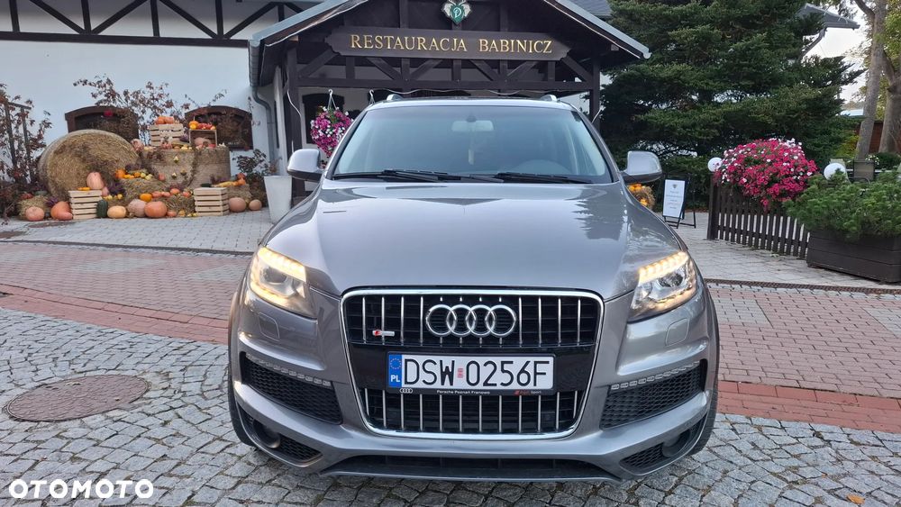 Audi Q7 2013 photo 4