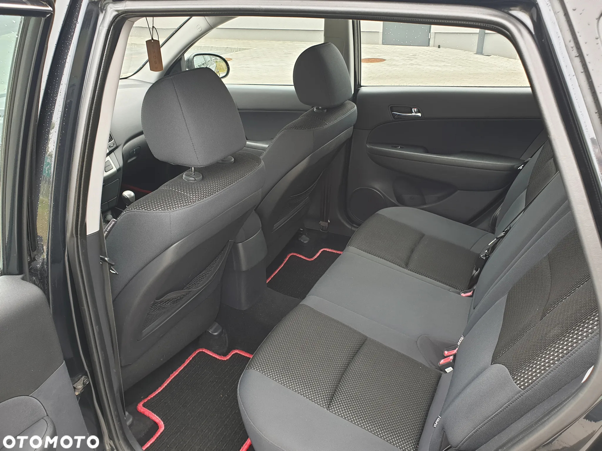 Hyundai i30 1.6 Comfort World Cup - 27