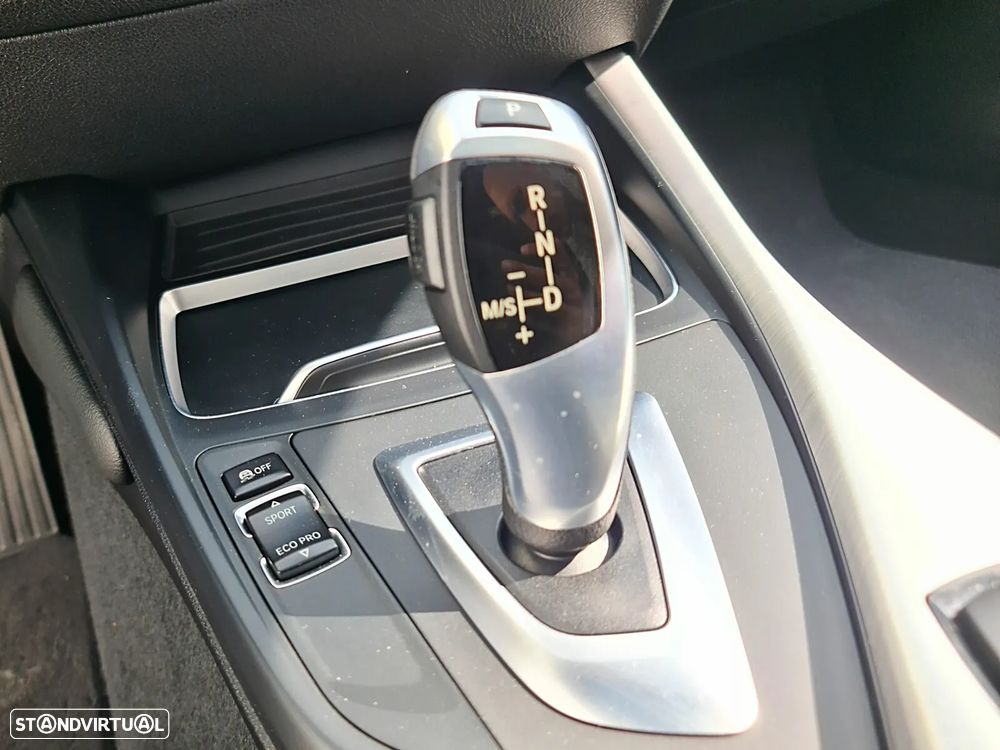 BMW 118 d Pack M Shadow Auto - 14