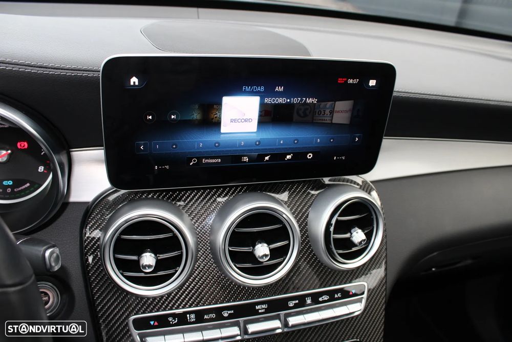 Mercedes-Benz GLC 300 e Coupé 4Matic - 32