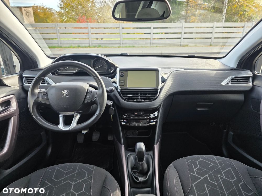 Peugeot 2008 PureTech 110 Style - 5