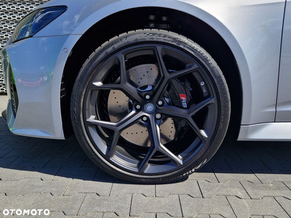 Audi RS6 Avant - 7