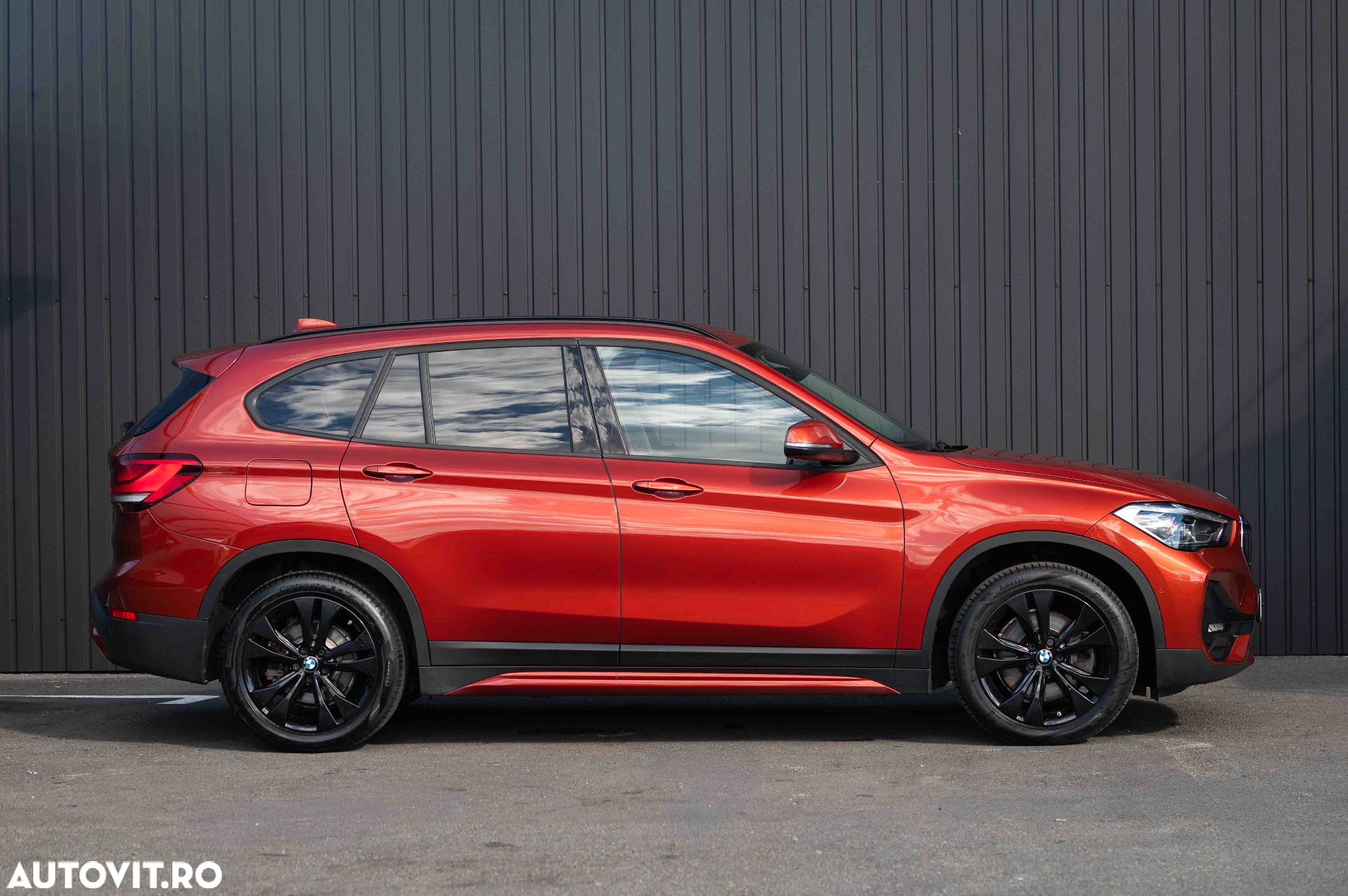 BMW X1 xDrive25e Sport Line - 4