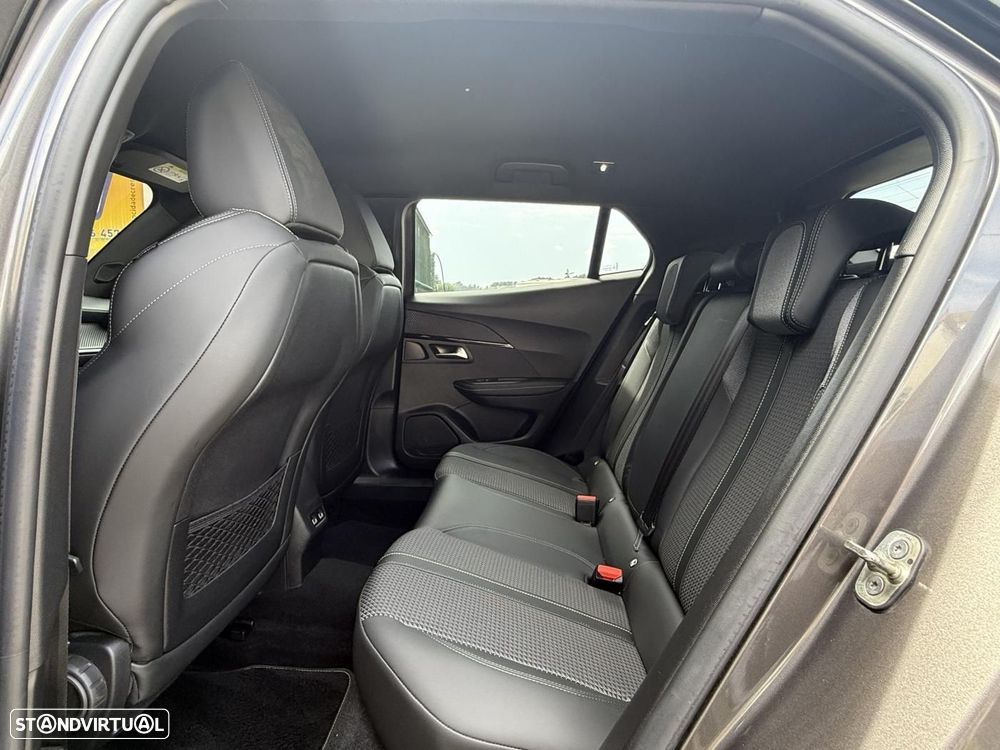Peugeot 2008 1.2 PureTech GT - 40