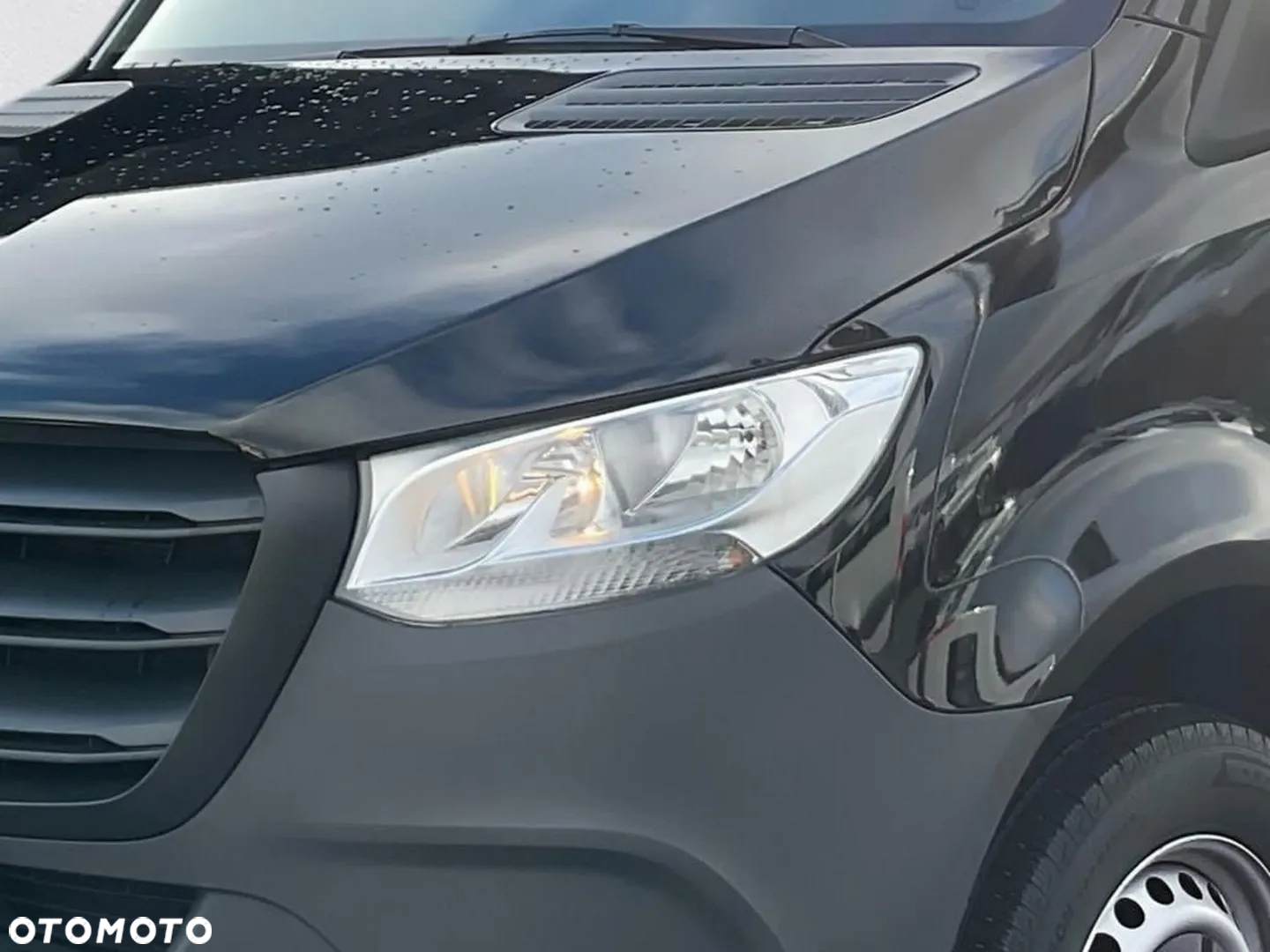 Mercedes-Benz Sprinter - 16