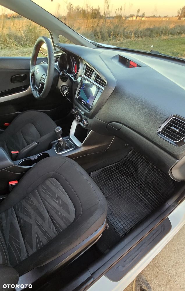 Kia Ceed Cee'd 1.4 L - 14