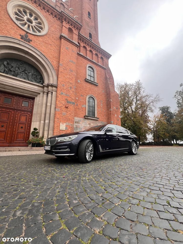 BMW Seria 7 740d xDrive - 15