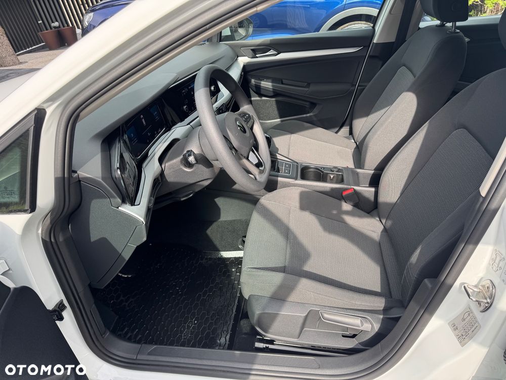 Volkswagen Golf - 16