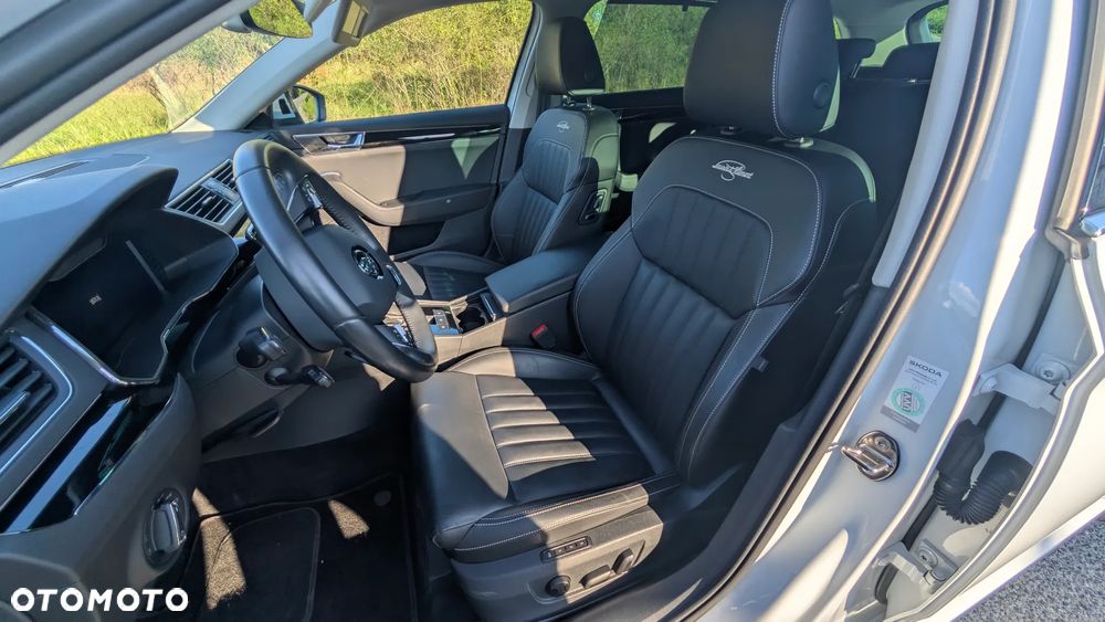 Skoda Superb 2.0 TDI 4x4 DSG L&K - 10
